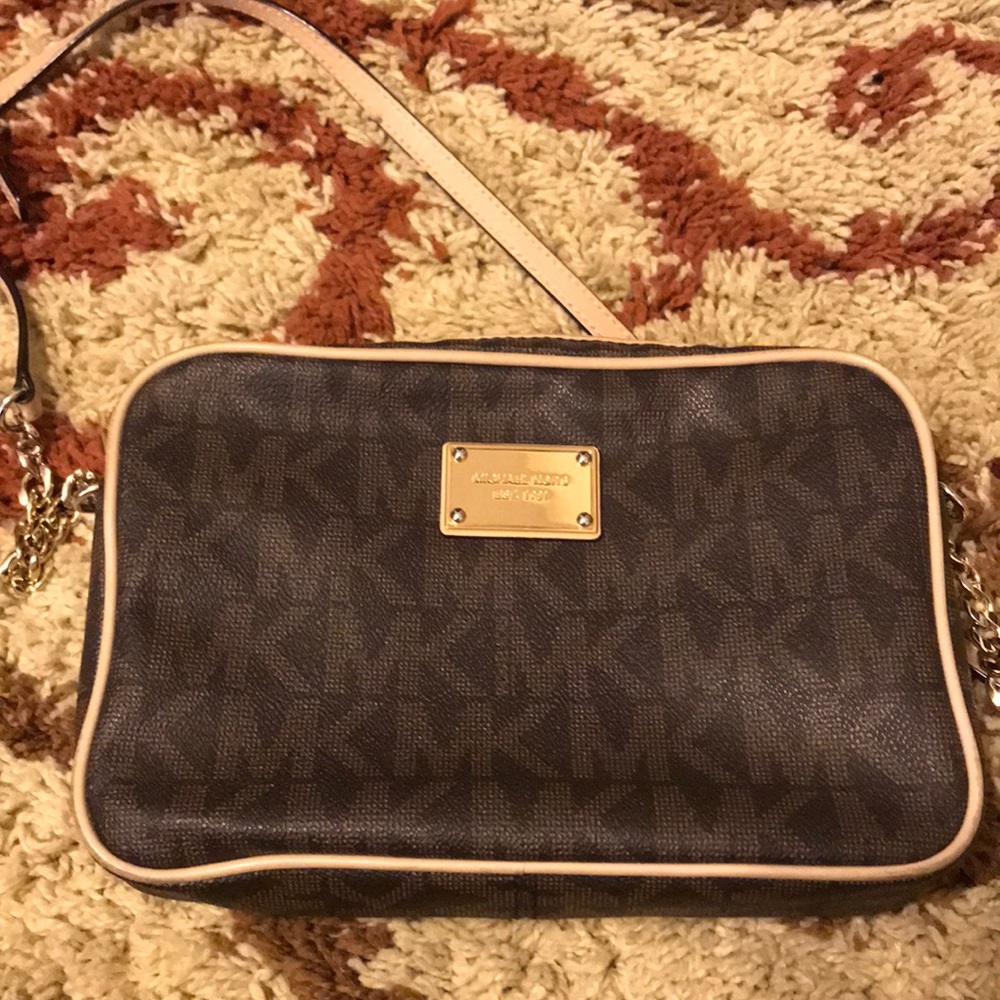 Michael Kors crossbody bag